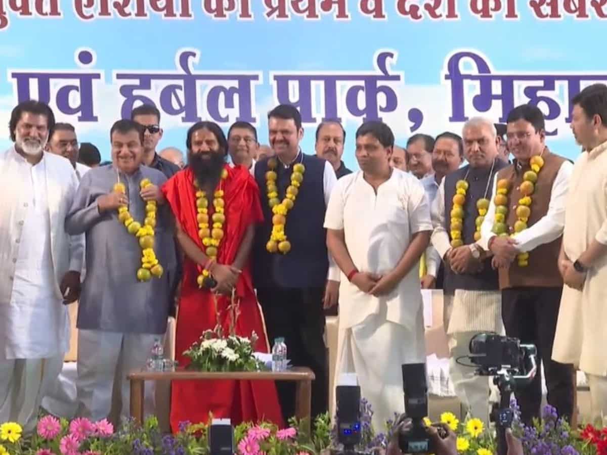 नागपुर में पतंजलि फूड पार्क से विदर्भ के किसानों को राहत मिलेगी- गडकरी