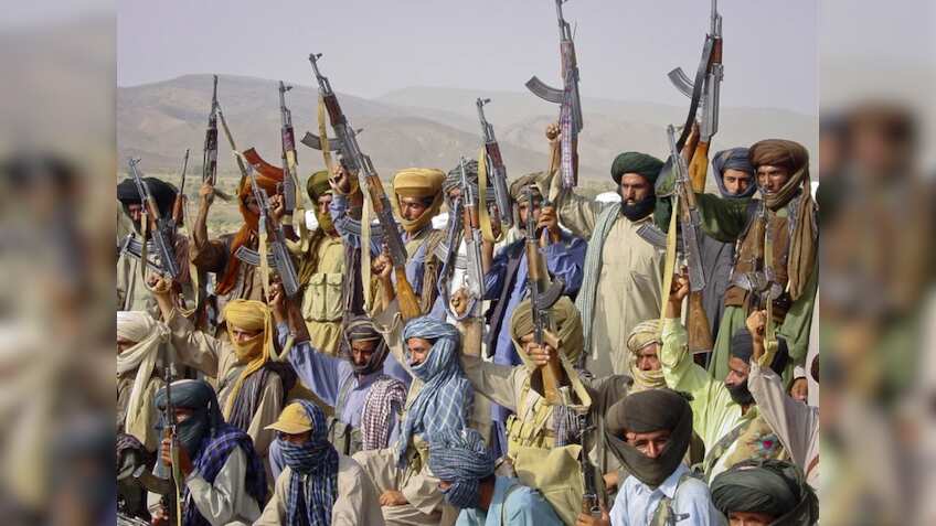 पाकिस्तान में जाफर एक्सप्रेस हुई हाईजैक! बलूच लिबरेशन आर्मी ने बंधक बनाए 100 से ज्यादा पैसेंजर