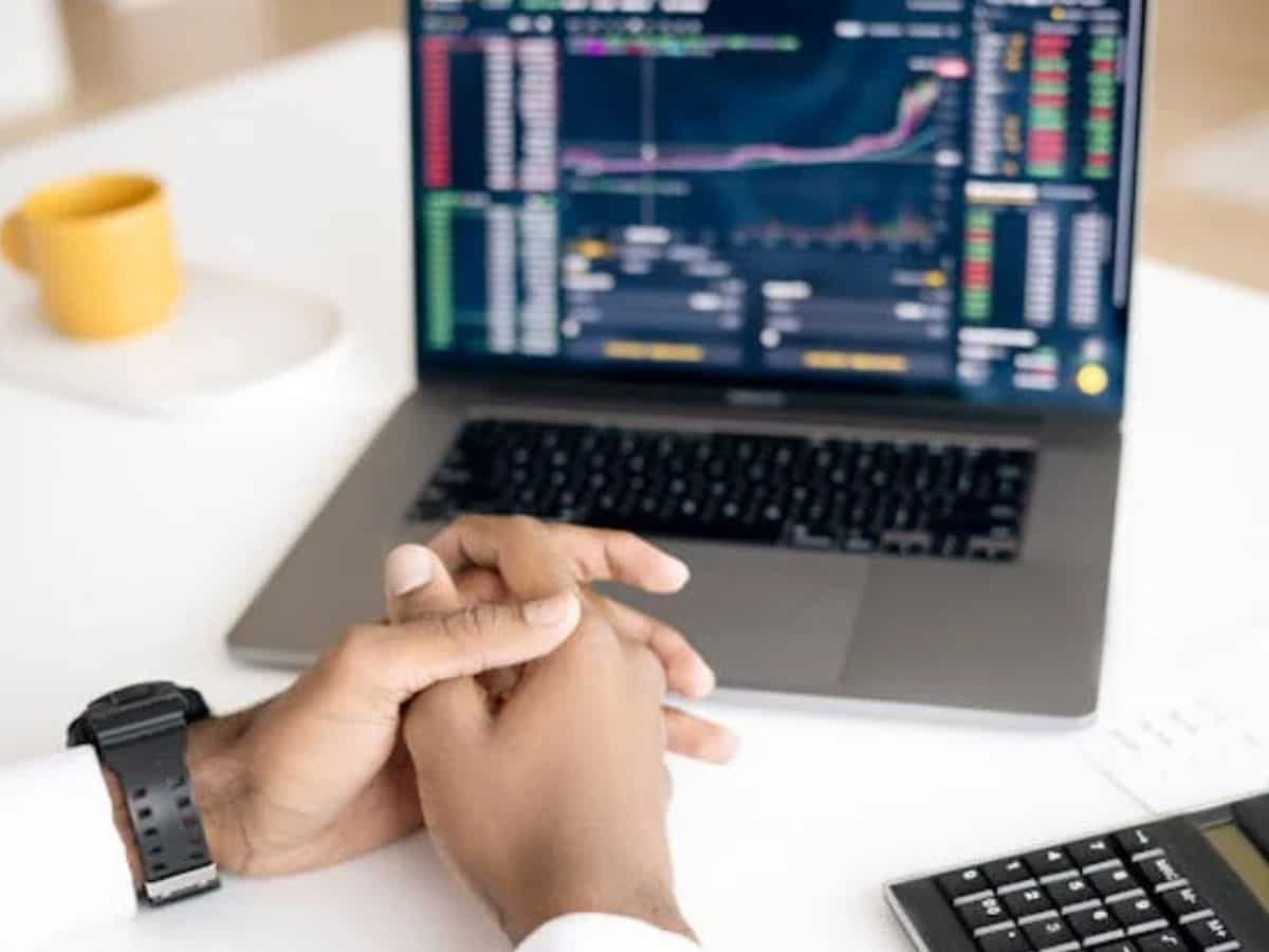 15 दिन में बंपर मुनाफा देंगे ये 5 Stocks, पोजिशनल ट्रेडर्स के लिए मौका