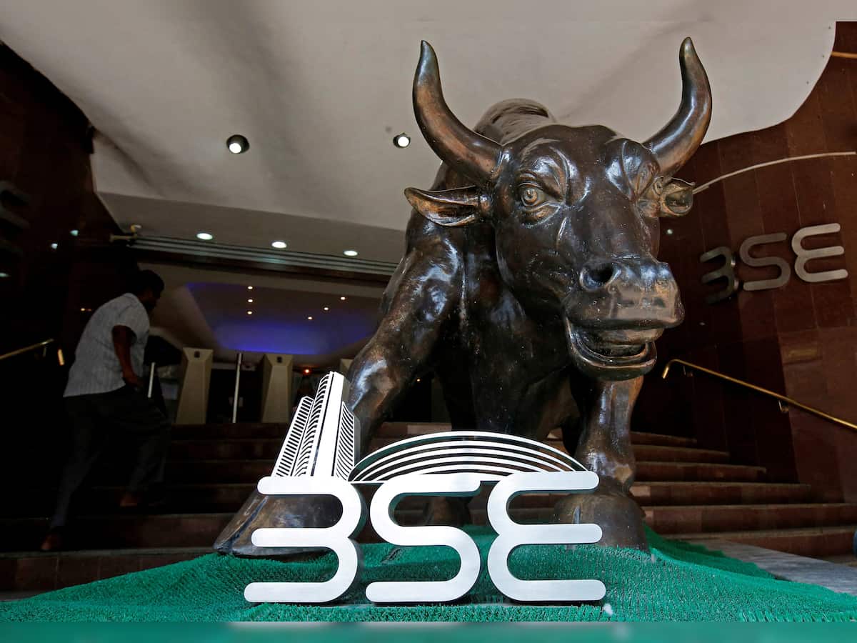 Stock Market Closing Highlights: बाजार में आई तेजी से झूम उठा सेंसेक्स, 1131 अंकों की तेजी के साथ बंद हुआ मार्केट