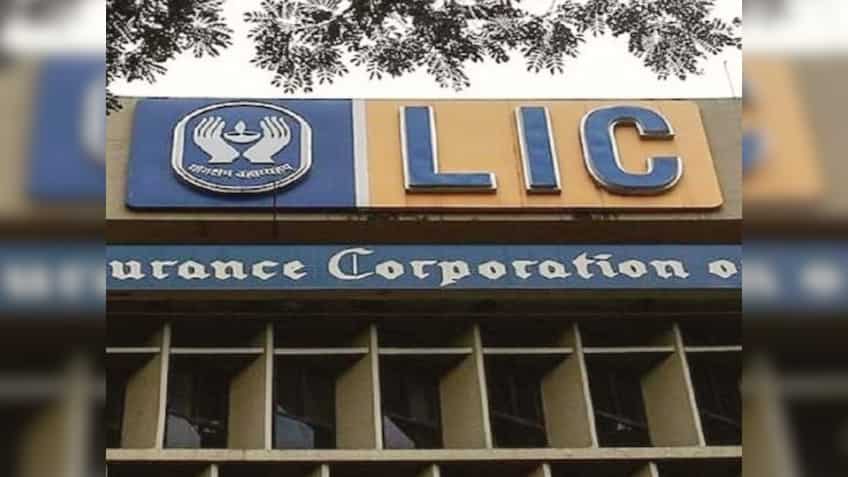 हेल्थ इंश्योरेंस सेक्टर में होगी LIC की एंट्री, मार्च अंत के पहले हो सकता है बड़ा ऐलान