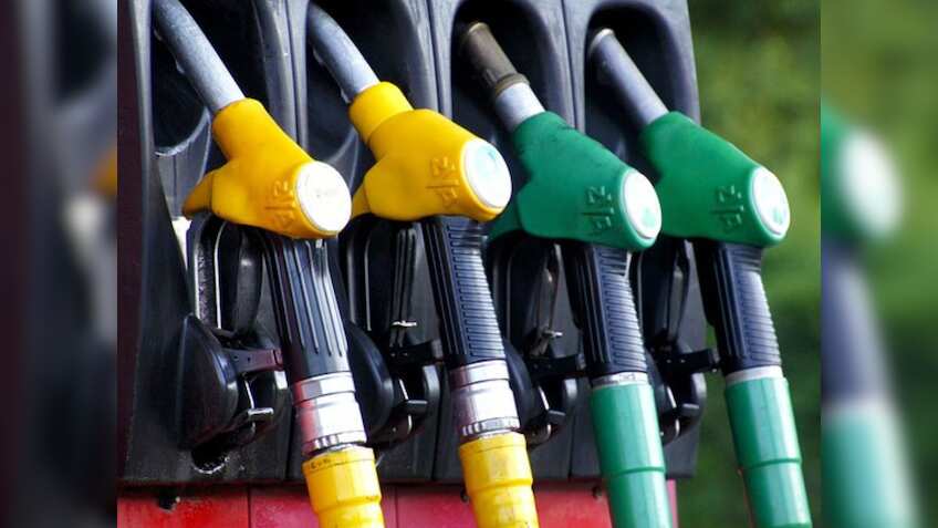 Petrol-Diesel: आपके शहर में एक लीटर पेट्रोल-डीजल की क्या है कीमत? फटाफट जानें