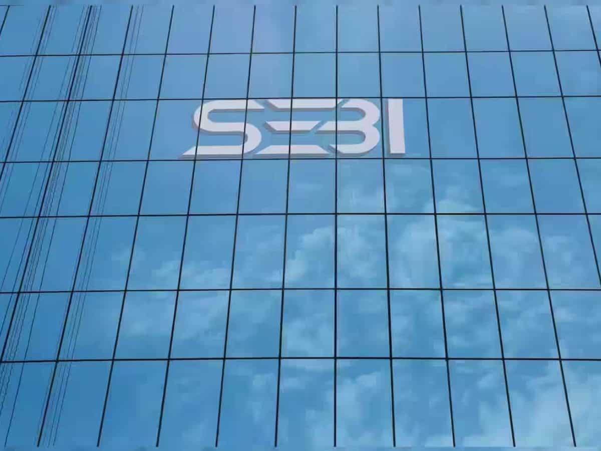 Sebi चेयरमैन बनने के बाद तुहिन कांत पांडे की पहली बोर्ड बैठक, हितों के टकराव नियमों की समीक्षा पर पैनल गठित