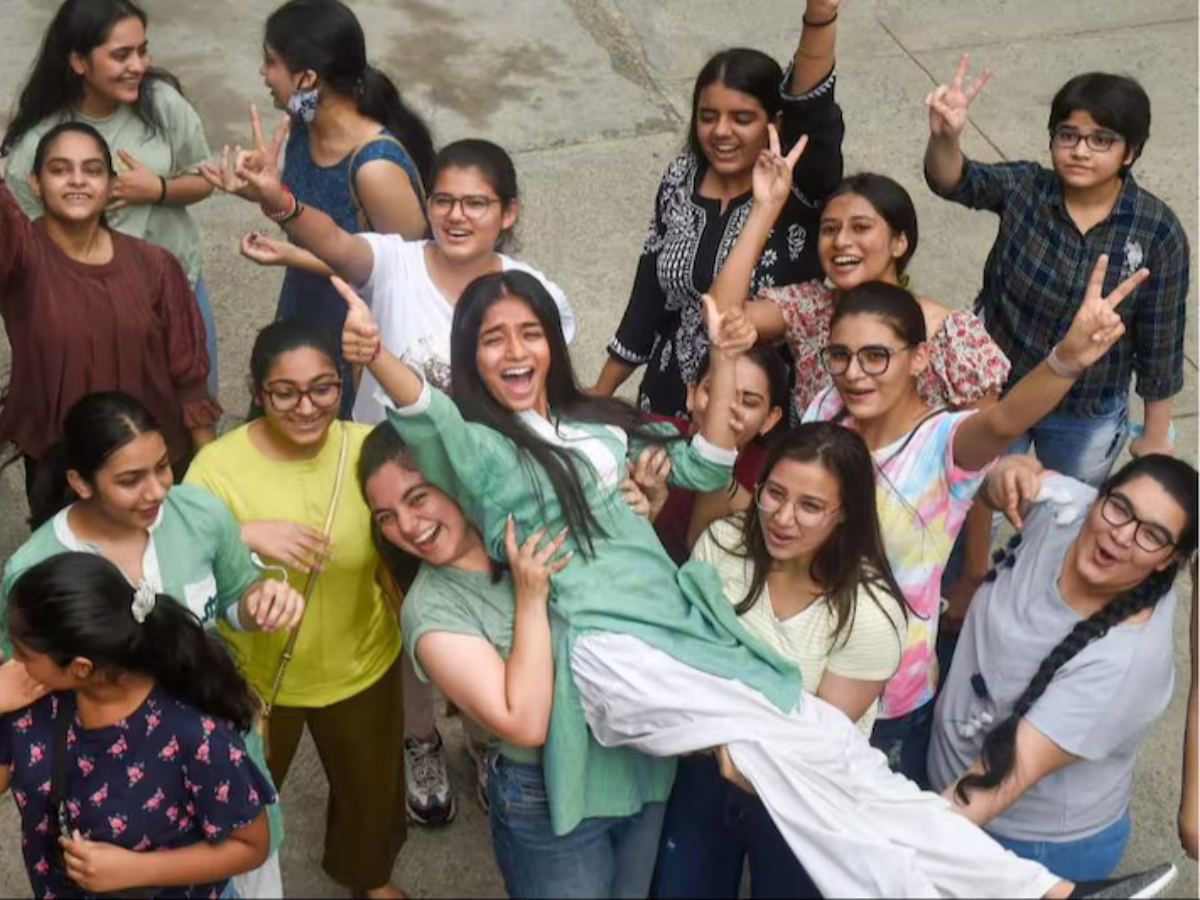 Bihar Board 12th Results Out: बेतिया की प्रिया ने किया साइंस में टॉप, जानें कहां देख सकते हैं बिहार बोर्ड 12वीं का रिजल्ट