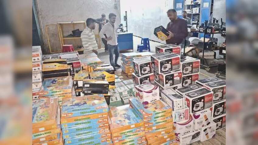 Amazon, Flipkart पर BIS का बड़ा एक्शन, गोदामों में छापेमारी कर बरामद किया लाखों का घटिया सामान