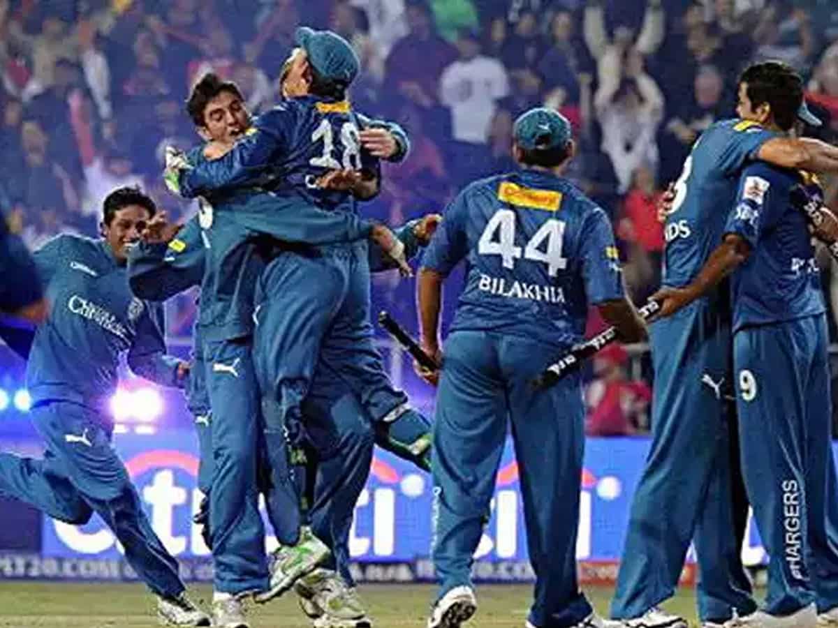 36 करोड़ रुपए की देनदारी की हकदार