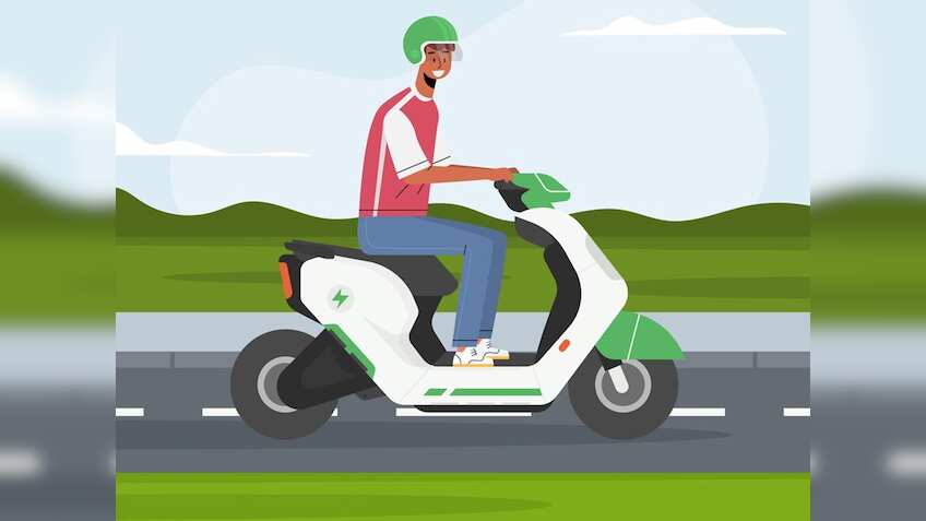 महाराष्ट्र में E Bike Taxi को कैबिनेट से मिली मंजूरी, इस कदम से राज्य में पैदा होंगी करीब 20 हजार नौकरियां 