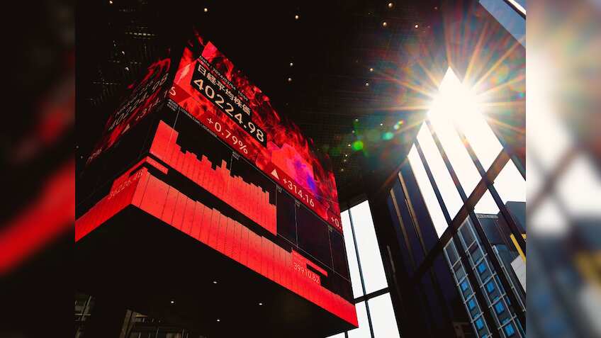 Stock Market में भारी तबाही के बाद आएगी रैली या FD में डाल दें अपना पैसा? क्या कहते हैं विदेशी ब्रोकरेज