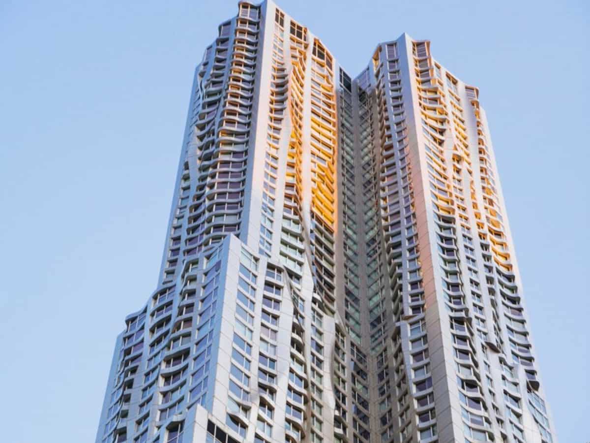 वेंटिलेशन व रेन हार्वेस्टिंग सिस्टम