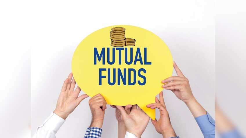 म्यूचुअल फंड के मंथली निवेश में आ सकती है तेजी, अगले 2 साल में 40 हजार करोड़ तक पहुंच जाएगी SIP