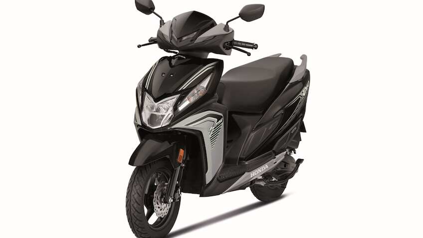 2025 Honda Dio 125 में दिया ऐसा फीचर जो बढ़ाएगा माइलेज! फीचर्स ऐसे कि भूल जाओगे दूसरे स्कूटर 