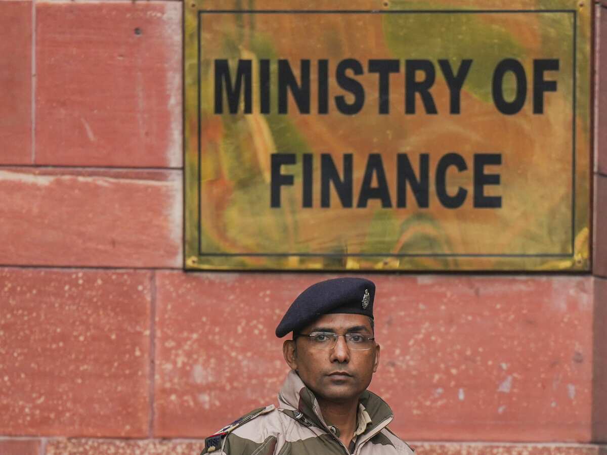 CBDT को मिले 4 नए सदस्य, सरकार ने सीनियर IRS अधिकारियों के नियुक्ति को दी मंजूरी