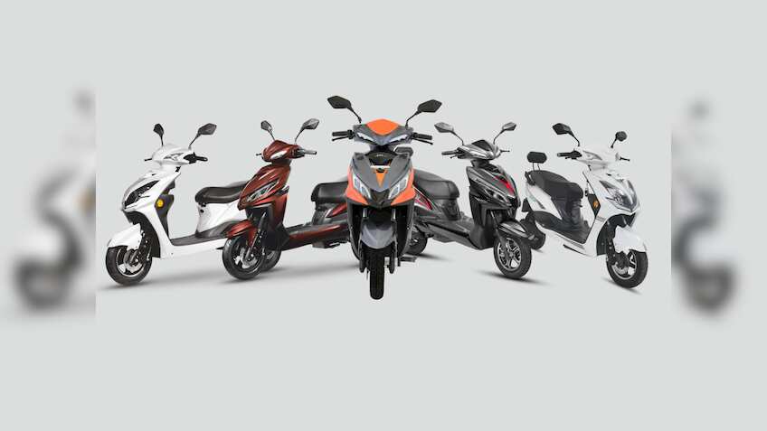 खुशखबरी! इस EV कंपनी ने सस्ते कर दिए सारे इलेक्ट्रिक स्कूटर; ₹13000 तक का डिस्काउंट