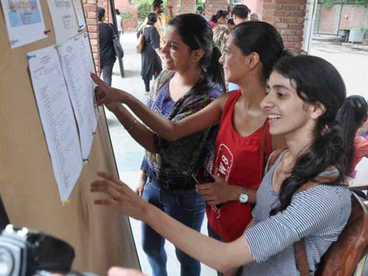 JEE Main 2025 का रिजल्ट हुआ अनाउंस, 24 को मिली 100 परसेंटाइल, चेक कर लें क्या है कट-ऑफ