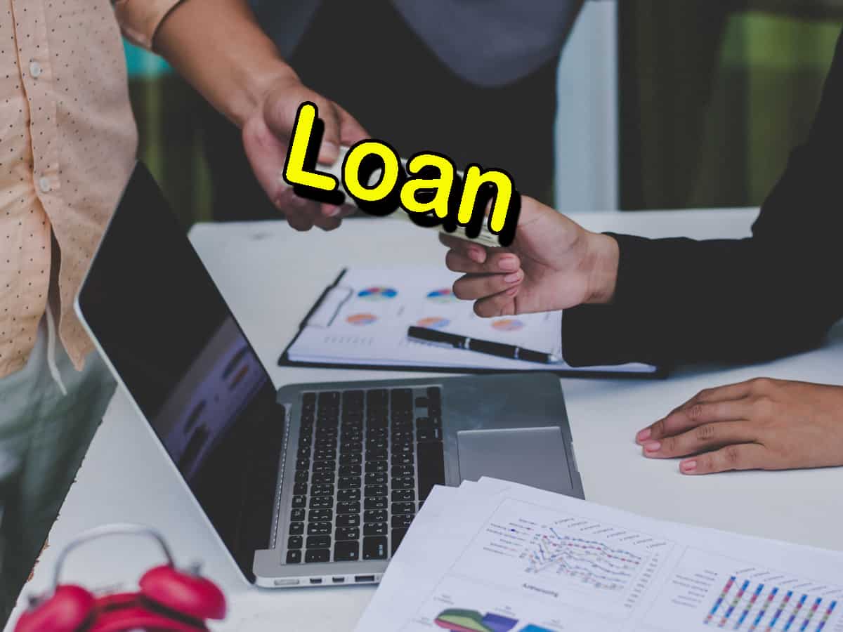 2- दोस्तों-रिश्तेदारों को Loan