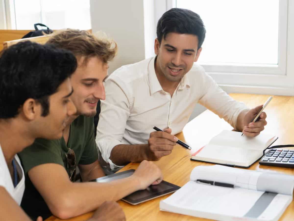 लोन के मामले में बैंक असमंजस में होते हैं