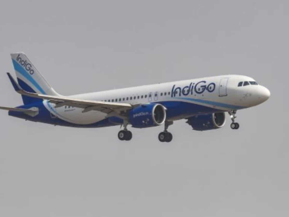 5% क्यों टूट गया IndiGo का शेयर? पाकिस्तान से है कनेक्शन