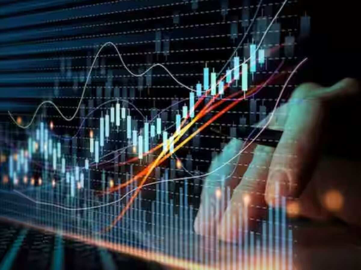Market Outlook: 24700 को छुएगा निफ्टी? या आएगी गिरावट, इन ट्रिगर्स से तय होगा बाजार का रुझान