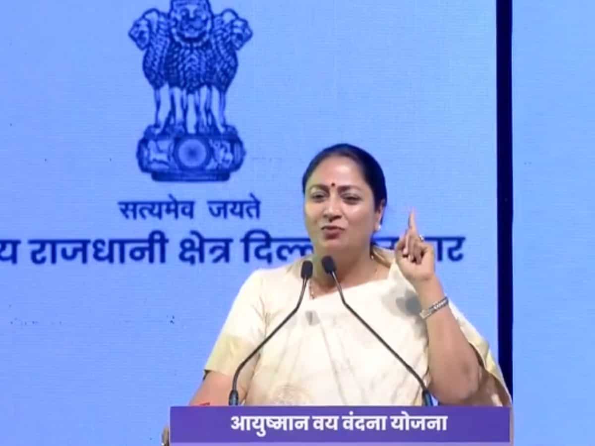 दिल्‍ली में आज से बुजुर्गों को मिलेगा 10 लाख तक का फ्री इलाज,  शुरू हुई आयुष्मान वय वंदना योजना 