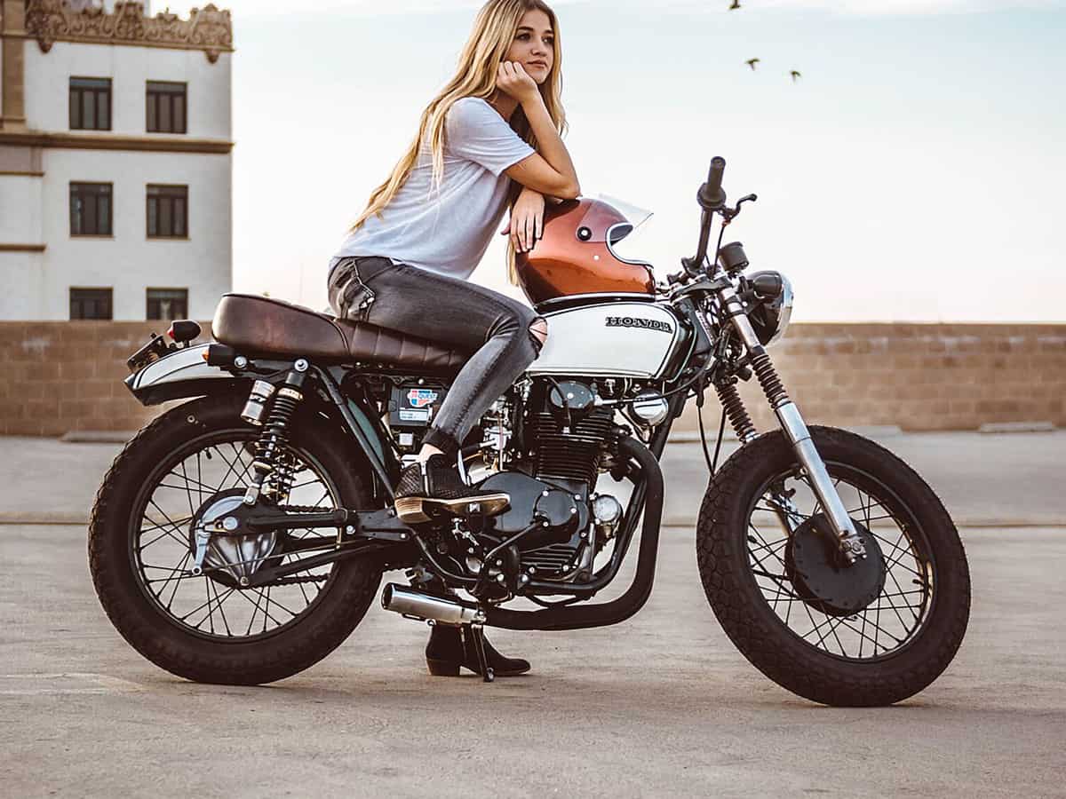 आधा भारत नहीं जानता ये देसी 'जुगाड़'; पेट्रोल खत्म होने के बाद भी पंप तक पहुंच जाएगी आपकी बाइक!