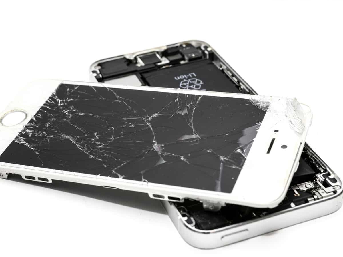 स्क्रीन टूटी, चार्जिंग पोर्ट खराब? खराब पार्ट के लिए नहीं बदलना पड़ेगा पूरा स्मार्टफोन, सरकार का बड़ा फैसला