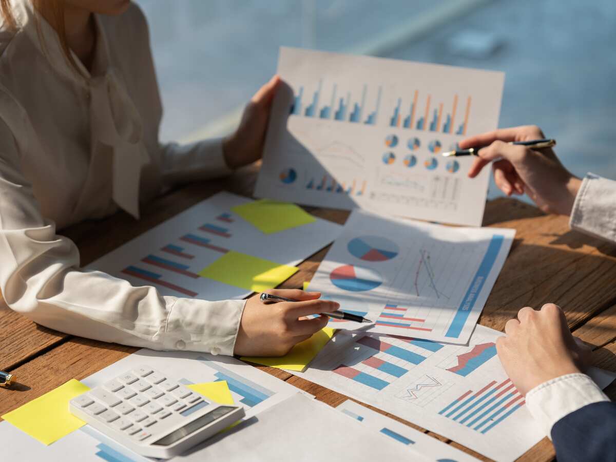 भारतीय शेयर बाजार लॉन्ग टर्म में करेगा आउटपरफॉर्म; Morgan Stanley ने सुझाए सेक्टर