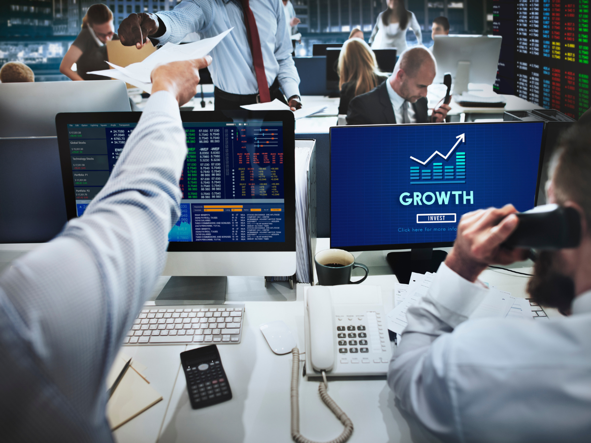 बाजार में आज इन शेयरों में दिखेगा तगड़ा एक्शन! इंट्राडे के लिए जरूर देख लें लिस्ट