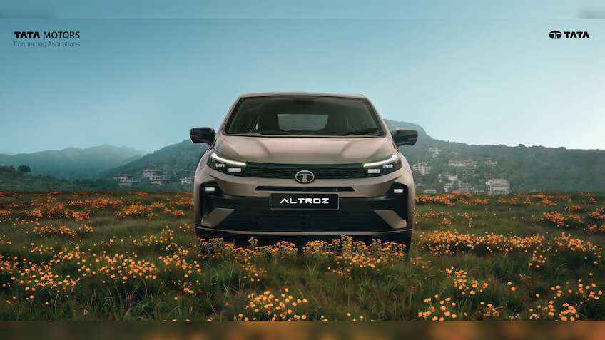 गिन-गिन कर थक जाओगे इतने फीचर्स के साथ आई नई Tata Altroz, टेंशन में आ जाएंगे इसके कंपीटिटर !