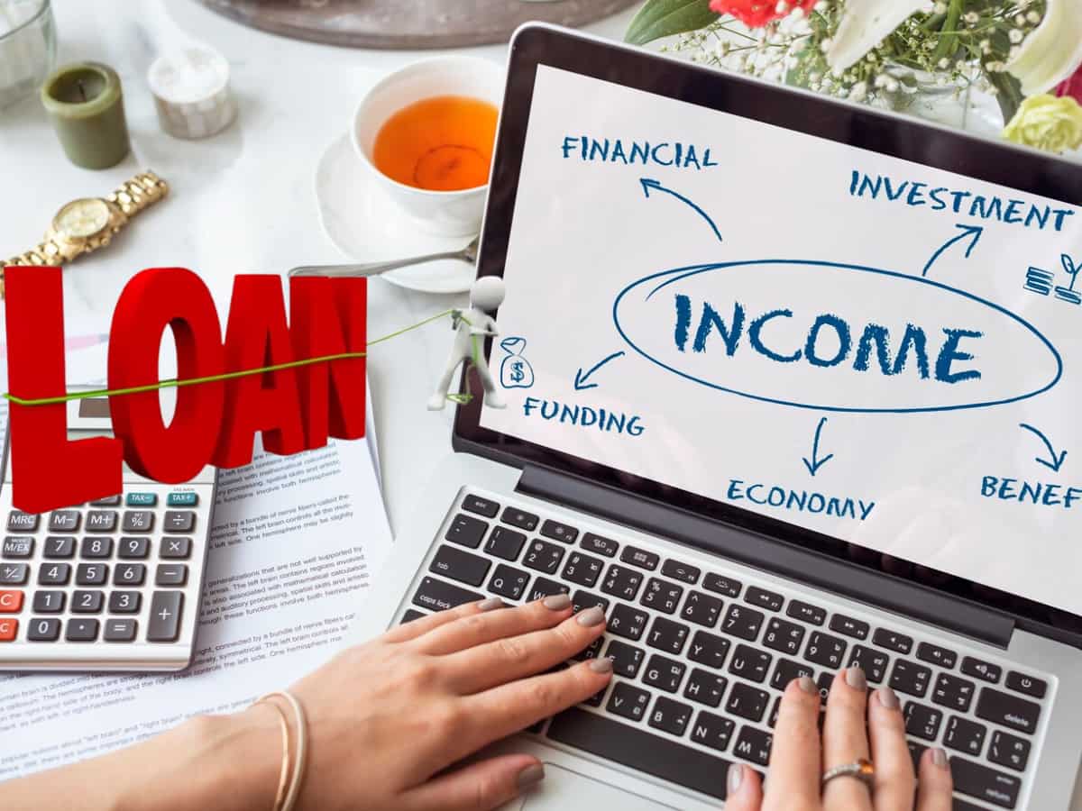 प्रोसेसिंग फीस का 'चक्कर'