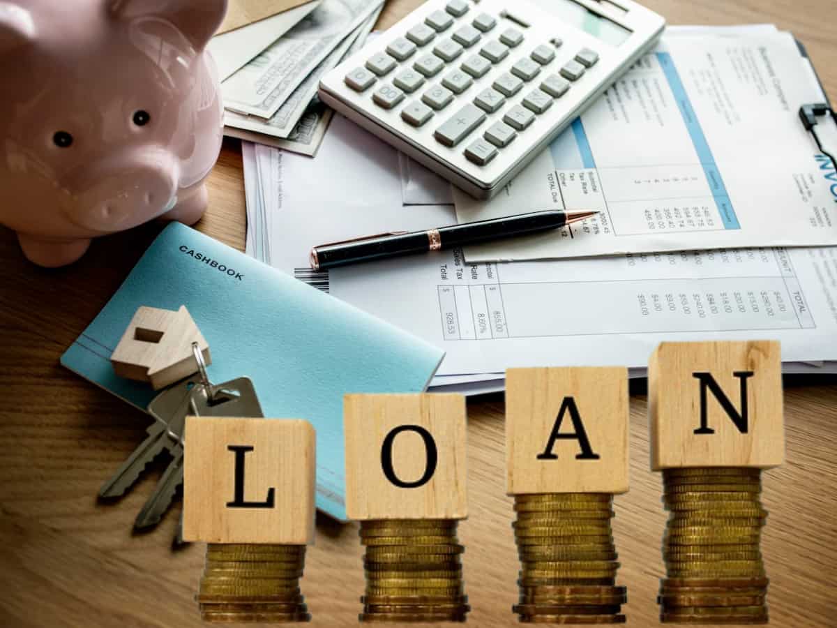 लेट पेमेंट फीस 