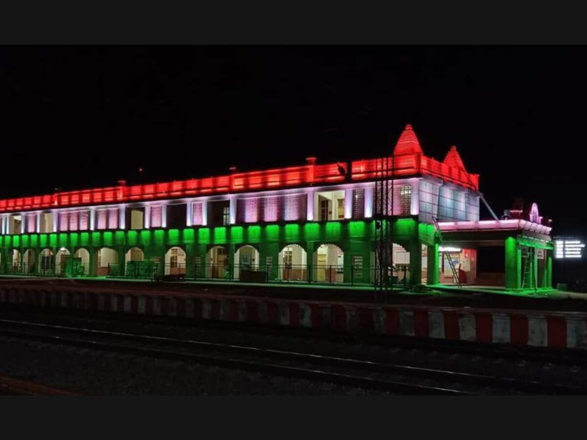 दतिया स्टेशन, मध्य प्रदेश