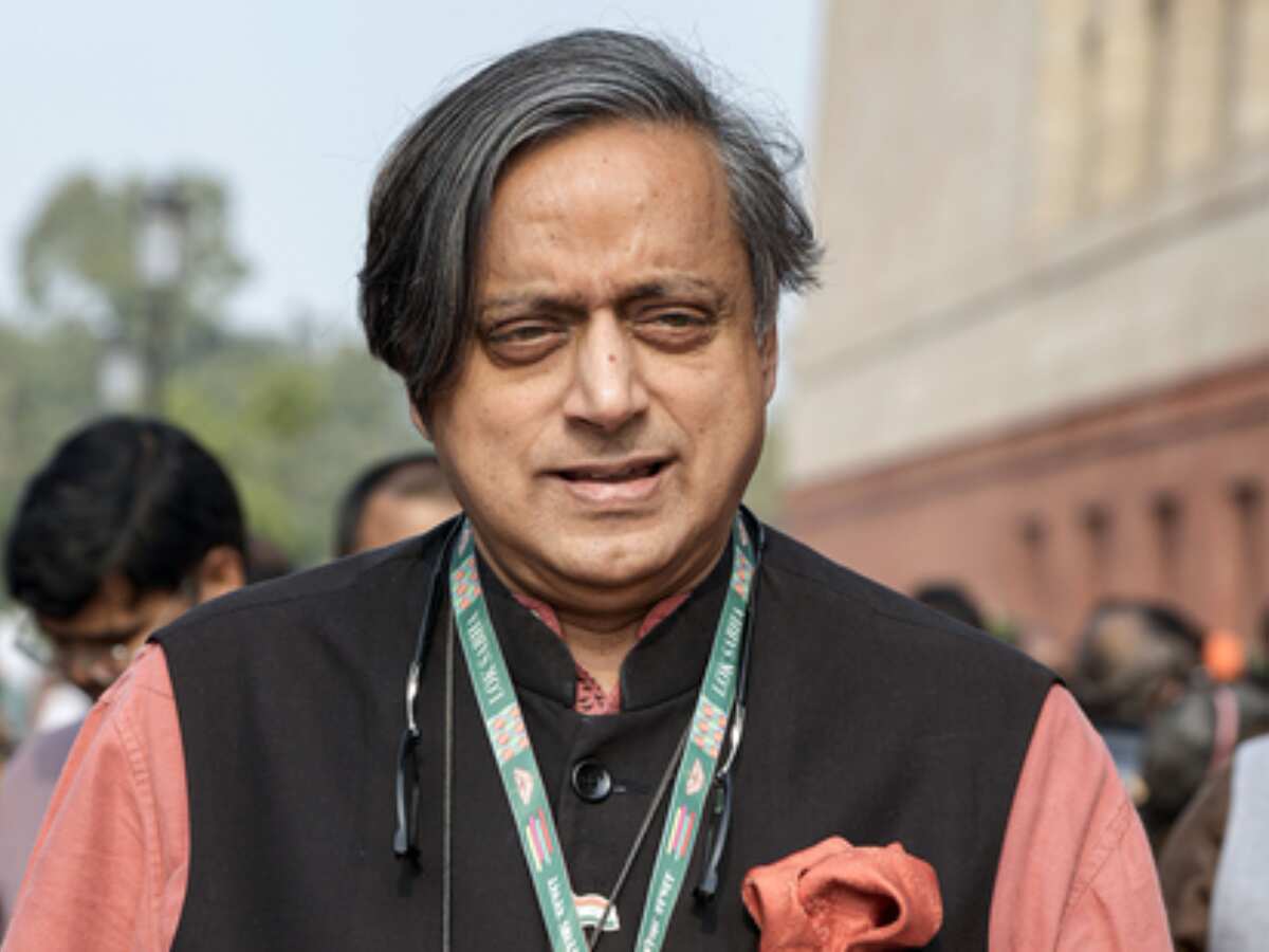 Operation Sindoor: पाकिस्तान के ना'पाक इरादे दुनिया को बताएगा भारत, मोदी सरकार ने शशि थरूर को दी ये बड़ी जिम्मेदारी