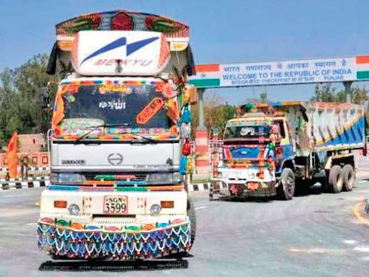 अटारी-वाघा बॉर्डर से फिर आएंगे अफगानिस्तानी सूखे मेवे, शुरू हुआ भारत-अफगानिस्तान के बीच ट्रेड