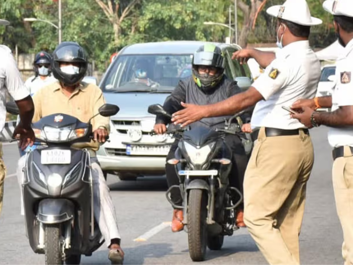 पिछले साल कटे ₹12000 करोड़ के चालान; लोगों ने जमकर तोड़े ये नियम