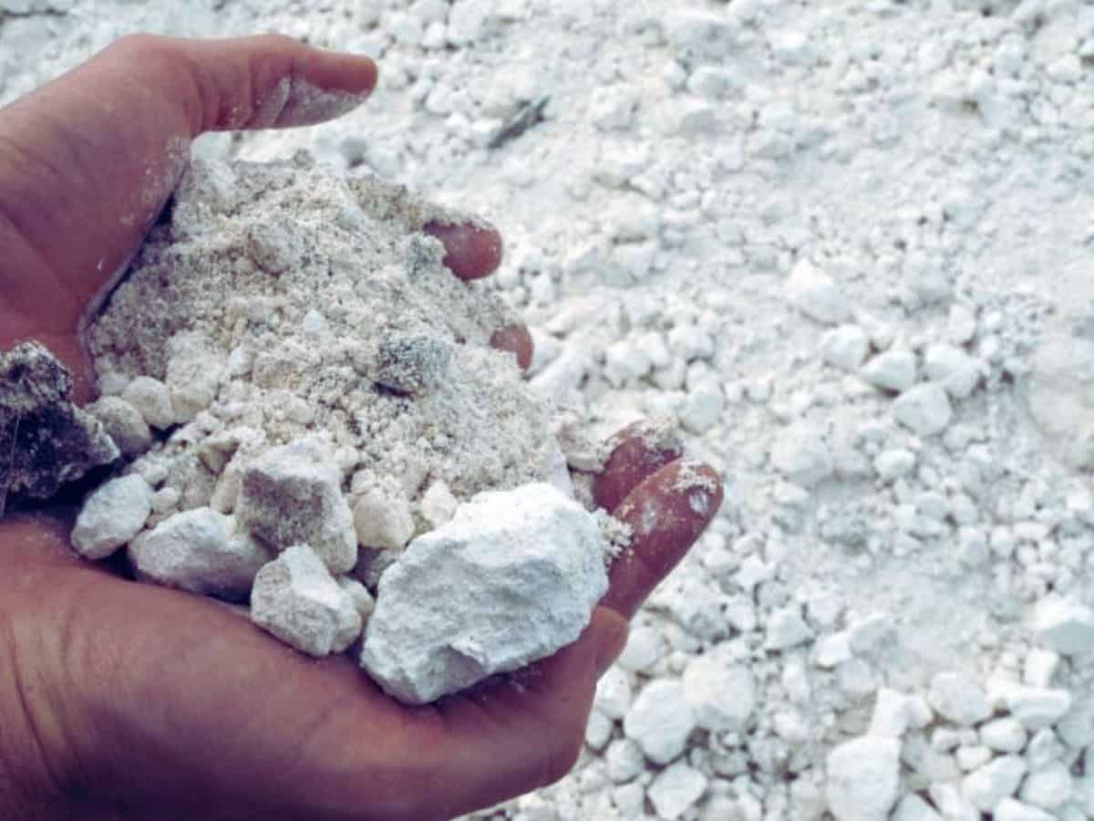 जड़ वाली फसलों के लिए यह किसी वरदान से कम नहीं जिप्सम, किसानों को 75% अनुदान पर देगी योगी सरकार