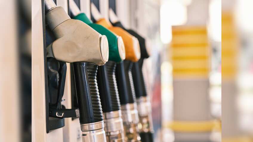 टंकी फुल कराने के लिए देने होंगे कितने पैसे? 21 मई के लिए जारी हो गए पेट्रोल और डीजल के दाम 