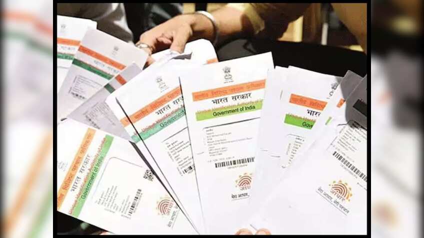 आपको भी पसंद नहीं है अपने आधार कार्ड में लगी फोटो तो ऐसे बदलवाएं, जानिए Step by Step प्रोसेस