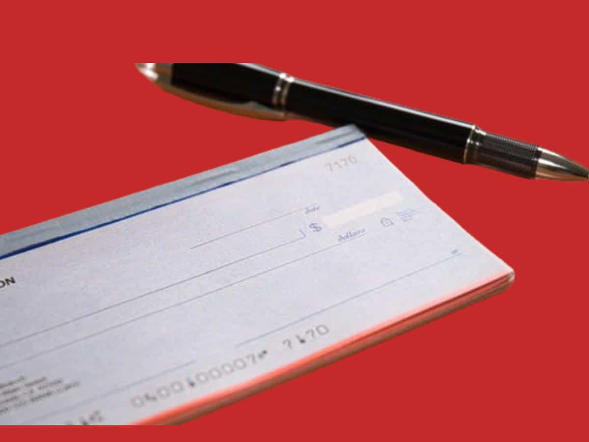 5-पोस्ट-डेटेड चेक 