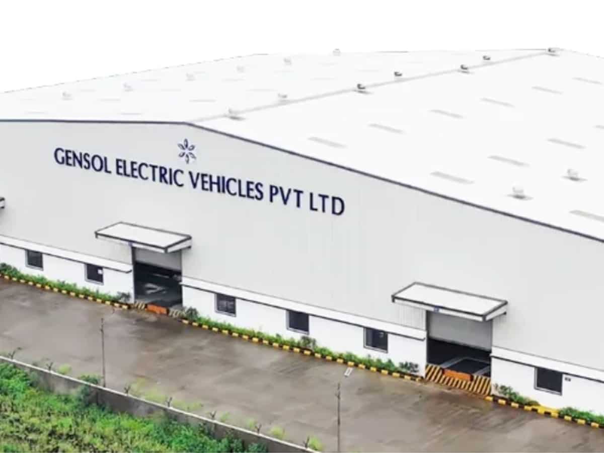 Gensol Engineering के प्रमोटर्स को बड़ा झटका, NCLT ने प्रॉपर्टी की बिक्री पर लगाई रोक