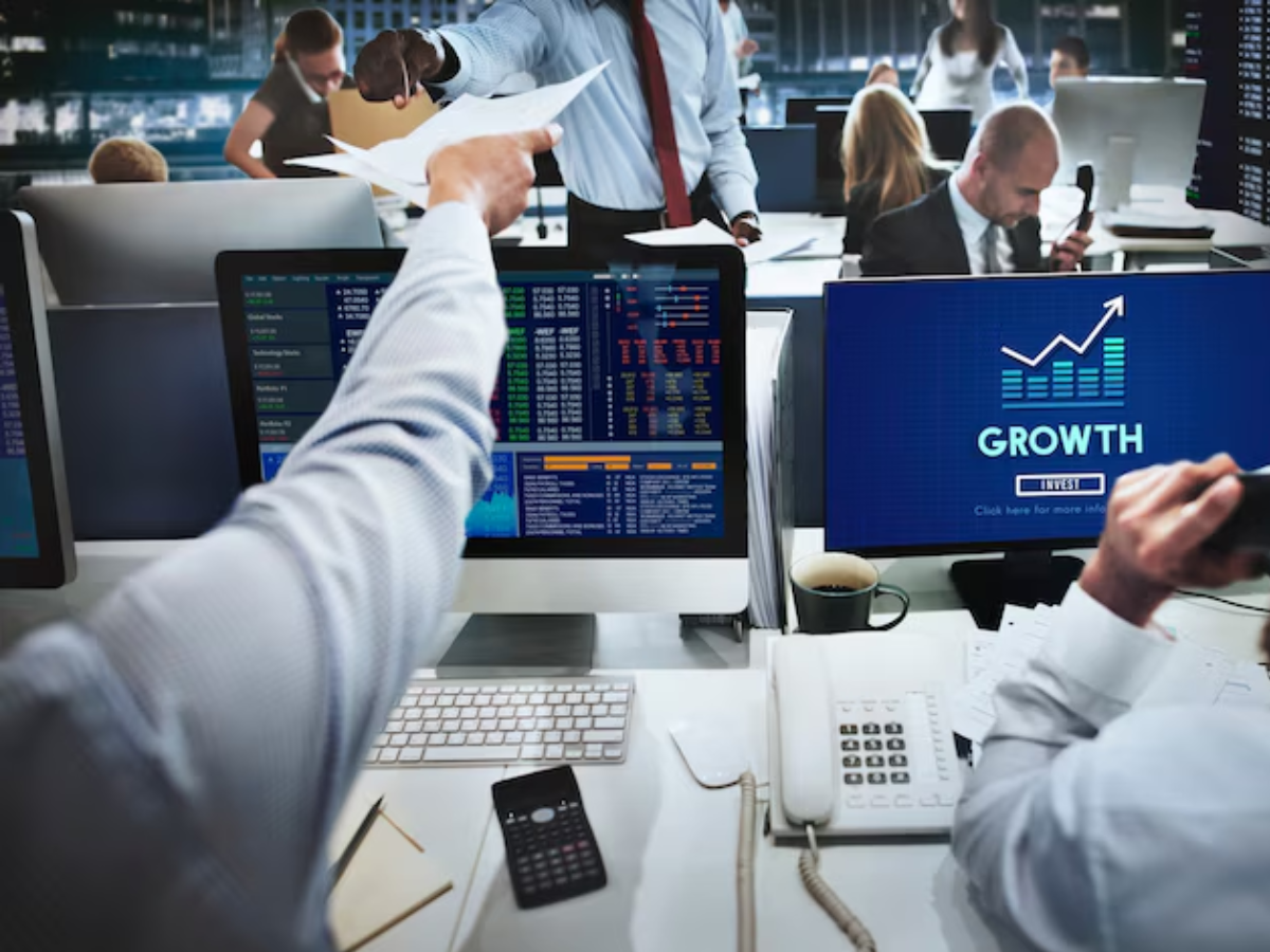 तगड़ी कमाई के लिए शेयरों की लिस्ट तैयार! बाजार खुलने के बाद सबसे पहले यहां रखें नजर