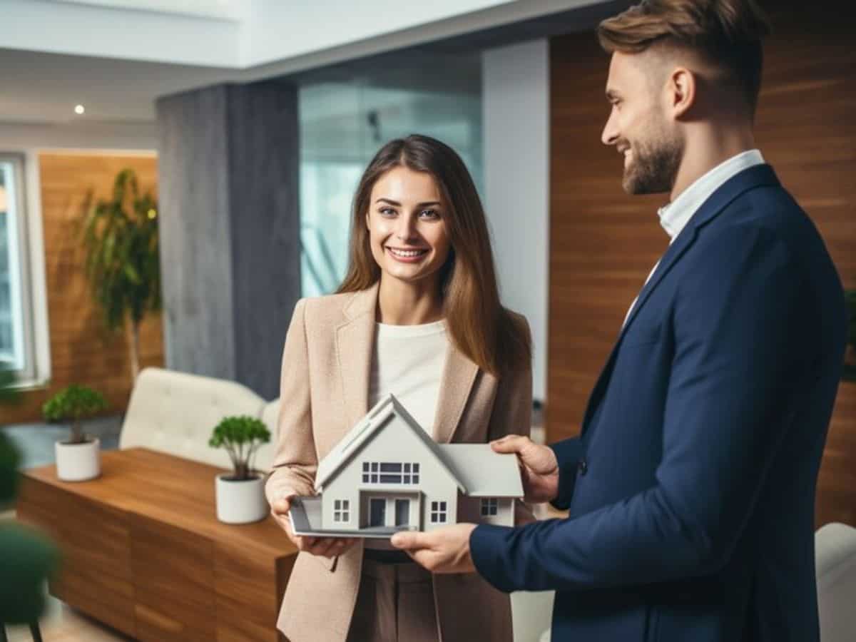 Home Loan में फायदा 