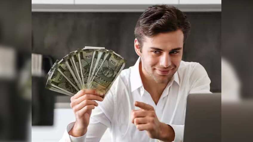 1 तारीख को आई सैलरी और महीना खत्‍म होने से पहले अकाउंट खाली? ये 4 तरीके लगाएंगे फिजूल खर्च पर लगाम