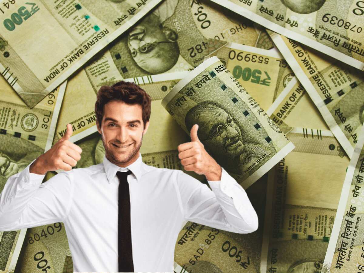 बोनस के पैसे का सही इस्तेमाल बदल देगा आपका फ्यूचर, इंवेस्टमेंट और कर्ज के बीच ऐसे करें परफेक्ट बैलेंस...