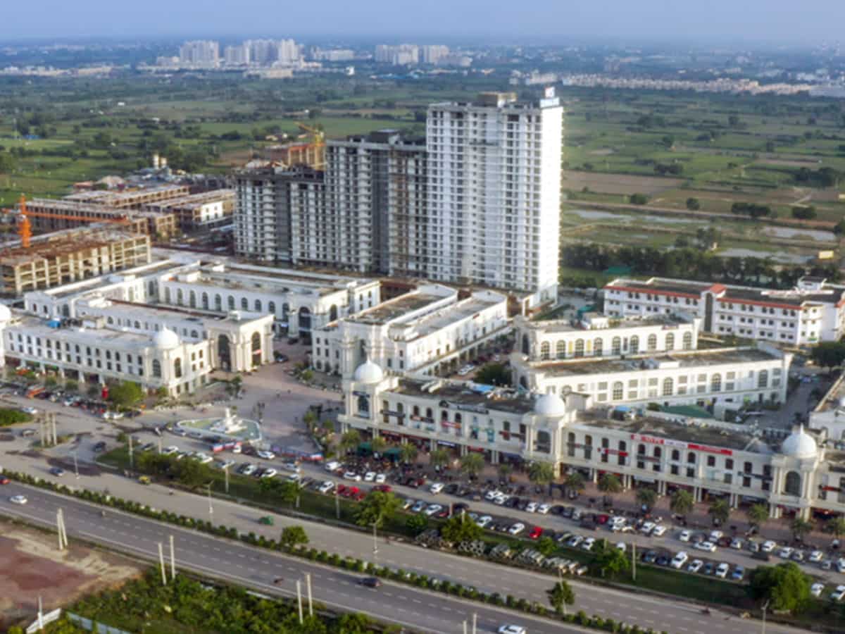 Repo Rate में कटौती से 'सस्ते घरों' के बाजार के लौटेंगे अच्छे दिन? दिग्गजों ने बताया कैसे बजट में फिट होगा घर