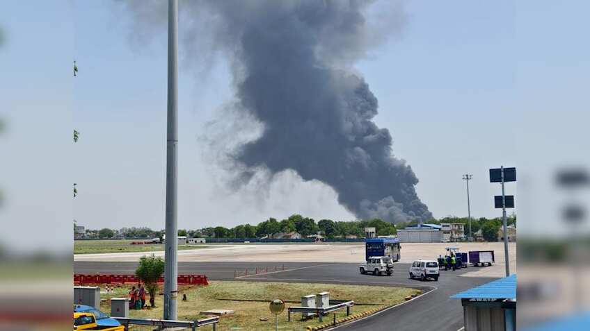 Air India Plane Crash: MAYDAY Call का क्‍या मतलब है? पायलट किस सिचुएशन में ये कॉल करता है!