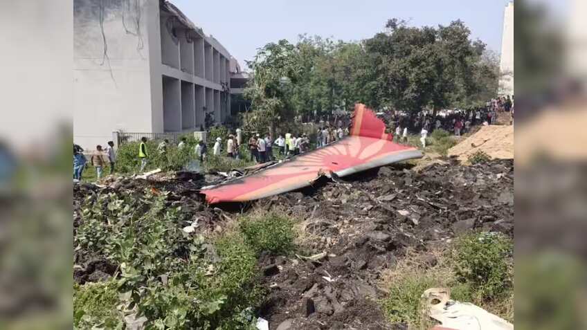 Ahmedabad Plane Crash: सरकार ने किया हाई लेवल कमेटी का गठन, एयर इंडिया फ्लाइट AI-171 क्रैश की होगी जांच