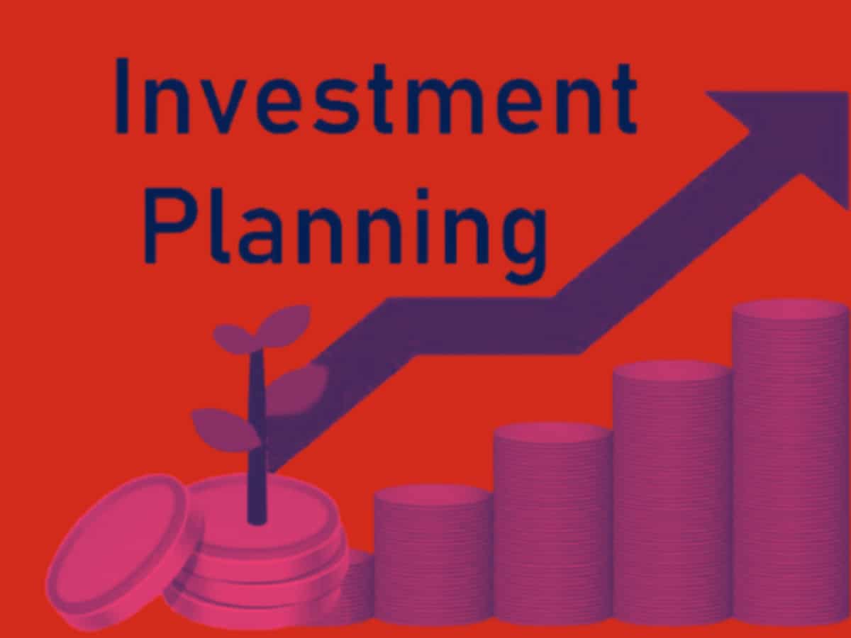 4. सीनियर सिटीजन सेविंग स्कीम 