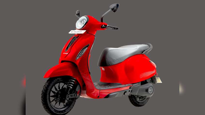 OLA-Ather को अब मिलेगी कड़ी टक्कर! Bajaj का नया किफायती इलेक्ट्रिक स्कूटर, बेहतरीन फीचर्स और बड़ा बूटस्पेस