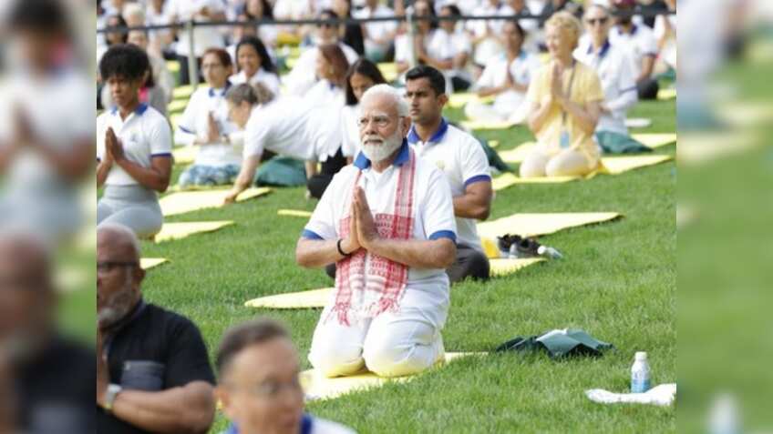 40 देशों के प्रतिनिधियों के साथ विशाखापट्टनम में 11वां योग दिवस मनाएंगे पीएम मोदी, बीते 10 साल में कहां-कहां किया योग?