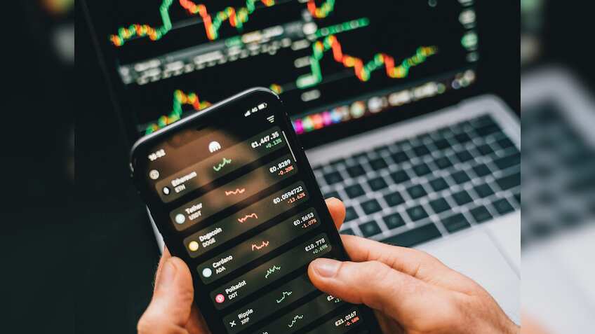 मुनाफे की रेस में SmallCaps सबसे आगे, 7 सालों में दिया 5 गुना से ज्यादा रिटर्न